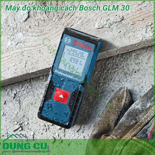 Máy đo khoảng cách Bosch GLM 30 thiết kế nhỏ gọn, các phím chức năng nhanh nhạy, xác định điểm xa nhất và gần nhất, cho phép đo các đường ngang và chéo trong một góc. Khả năng chống thấm nước hiệu quả, chất liệu cao cấp độ bền cao, chống va đập