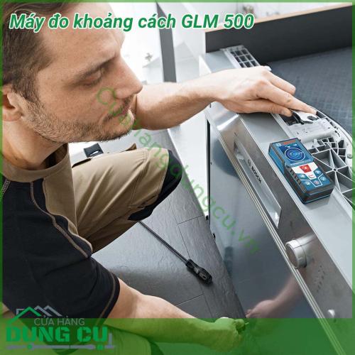 Máy đo khoảng cách Bosch GLM 500 có kích thước nhỏ gọn, bỏ vừa túi áo rất tiện lợi trong quá trình sử dụng. Vỏ máy bằng nhựa, bọc cao su mềm chống va đập tốt. Sản phẩm thiết kế đạt tiêu chuẩn IP54 chống nước, chống bụi tốt.