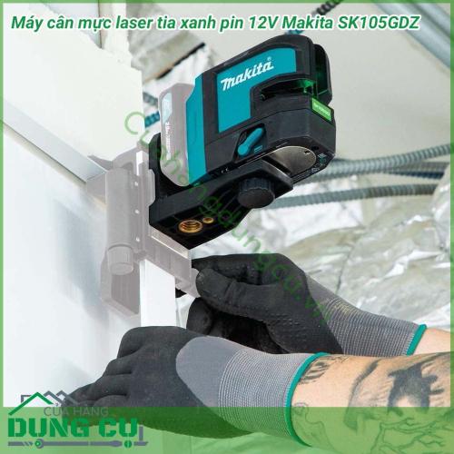 Máy cân mực 35m laser 2 tia màu xanh Makita SK105GDZ tích hợp 2 tia laser xanh, cho kết quả chính xác nhờ độ tương phản cao. Máy cung cấp đường đo có độ sáng rõ nét, mang lại hiệu quả cao trong công việc. Cách sử dụng máy cực kỳ đơn giản.