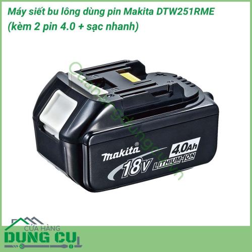 Máy siết bu lông dùng pin Makita DTW251RME có dung lượng lớn nên hiệu suất làm việc cao cùng thời gian sử dụng lâu bền. Với lực siết cao 230 N.m nên máy có thể siết được các loại ốc vít một cách nhanh chóng, dễ dàng. 