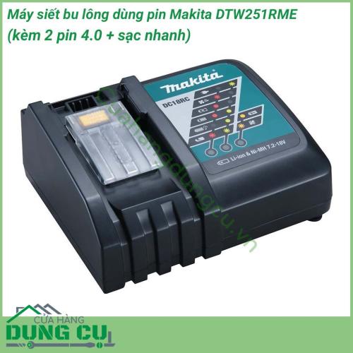 Máy siết bu lông dùng pin Makita DTW251RME có dung lượng lớn nên hiệu suất làm việc cao cùng thời gian sử dụng lâu bền. Với lực siết cao 230 N.m nên máy có thể siết được các loại ốc vít một cách nhanh chóng, dễ dàng. 