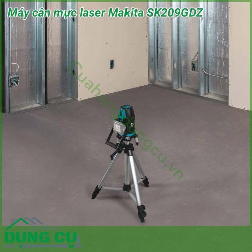 Máy cân mực laser dùng pin Makita SK209GDZ thiết kế nhỏ gọn, máy có 1 tia laser nằm ngang và 2 tia laser dọc vuông góc với nhau giúp bạn nhanh chóng xác định được điểm cân bằng, đem lại hiệu quả cao trong công việc