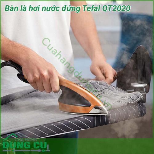 Bàn là hơi nước đứng Tefal QT2020 với thiết kế thẳng đứng sang ngang tiện dụng kết hợp với đầu bàn là siêu nhẹ Được thiết kế kiểu dáng hiện đại với màu sắc đen huyền bí kết hợp vàng đồng vô cùng sang trọng, thích hợp cho không gian gia đình bạn.