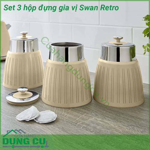 Set 3 hộp đựng gia vị Swan Retro thiết kế thực tế, thời trang và độc đáo của những chiếc hộp này tạo thêm nét phong cách cổ điển thú vị cho bất kỳ căn bếp nào.