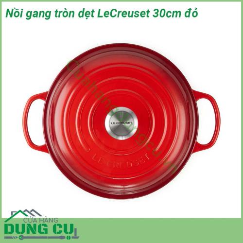 Nồi gang tròn LeCreuset 30cm màu đỏ được sản xuất hoàn toàn từ các vật liệu chất lượng cao kết hợp với lớp tráng men cao cấp giữ được độ nóng lâu hơn cho các món ăn