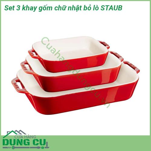 Set 3 khay gốm chữ nhật bỏ lò Staub được làm từ gốm chất lượng cao với ba kích cỡ tiện lợi  Màu sắc nổi bật của nó cũng sẽ tạo thêm điểm nhấn tươi sáng cho căn bếp và bàn ăn của bạn khi bày biện món ăn​​​​​​​