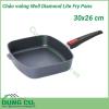 Chảo vuông Woll Diamond Lite Fry Pans 30x26 cm được cấu tạo 5 lớp cho phép phân phối nhiệt hiệu quả công nghệ chống dính kim cương bảo vệ khỏi trầy xước và ăn mòn Tay cầm có thể tháo rời để sử dụng an toàn trong lò nướng lên đến 250 độ