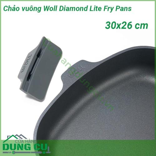 Chảo vuông Woll Diamond Lite Fry Pans 30x26 cm được cấu tạo 5 lớp cho phép phân phối nhiệt hiệu quả công nghệ chống dính kim cương bảo vệ khỏi trầy xước và ăn mòn Tay cầm có thể tháo rời để sử dụng an toàn trong lò nướng lên đến 250 độ