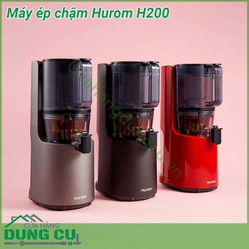 Máy ép chậm cao cấp Hurom H200 bộ dao cắt gọt cực sắc chắc và bền bỉ chắc chắn vì vậy máy có thể ép được tất cả các loại hoa quả rau củ Khoang ép thiết kế rộng nên chứa được nhiều nguyên liệu ép Công suất 200w ép khỏe máy chạy êm độ bền cao