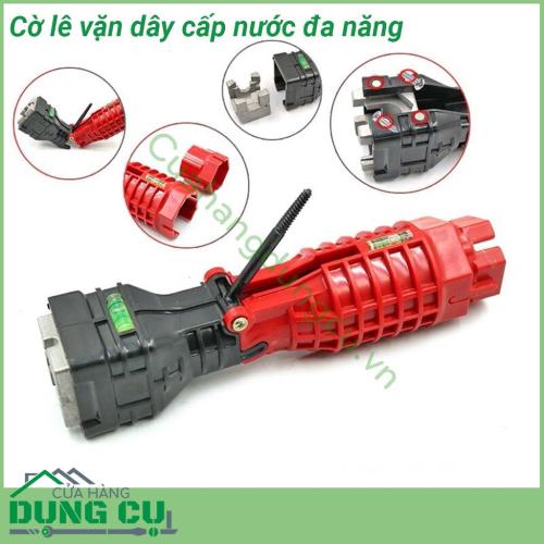 Cờ lê vặn dây cấp nước đa năng được làm từ nhựa tổng hợp và hợp kim kẽm để không gỉ trong khi sử dụng sửa chữa nước Tuýp vặn có thiết kế thông minh giúp bạn vặn dây cấp nước kẻ cả vị trí khó Tích hợp sẵn nivo hạt thủy cân bằng Nhỏ gọn dễ dàng sử dụng