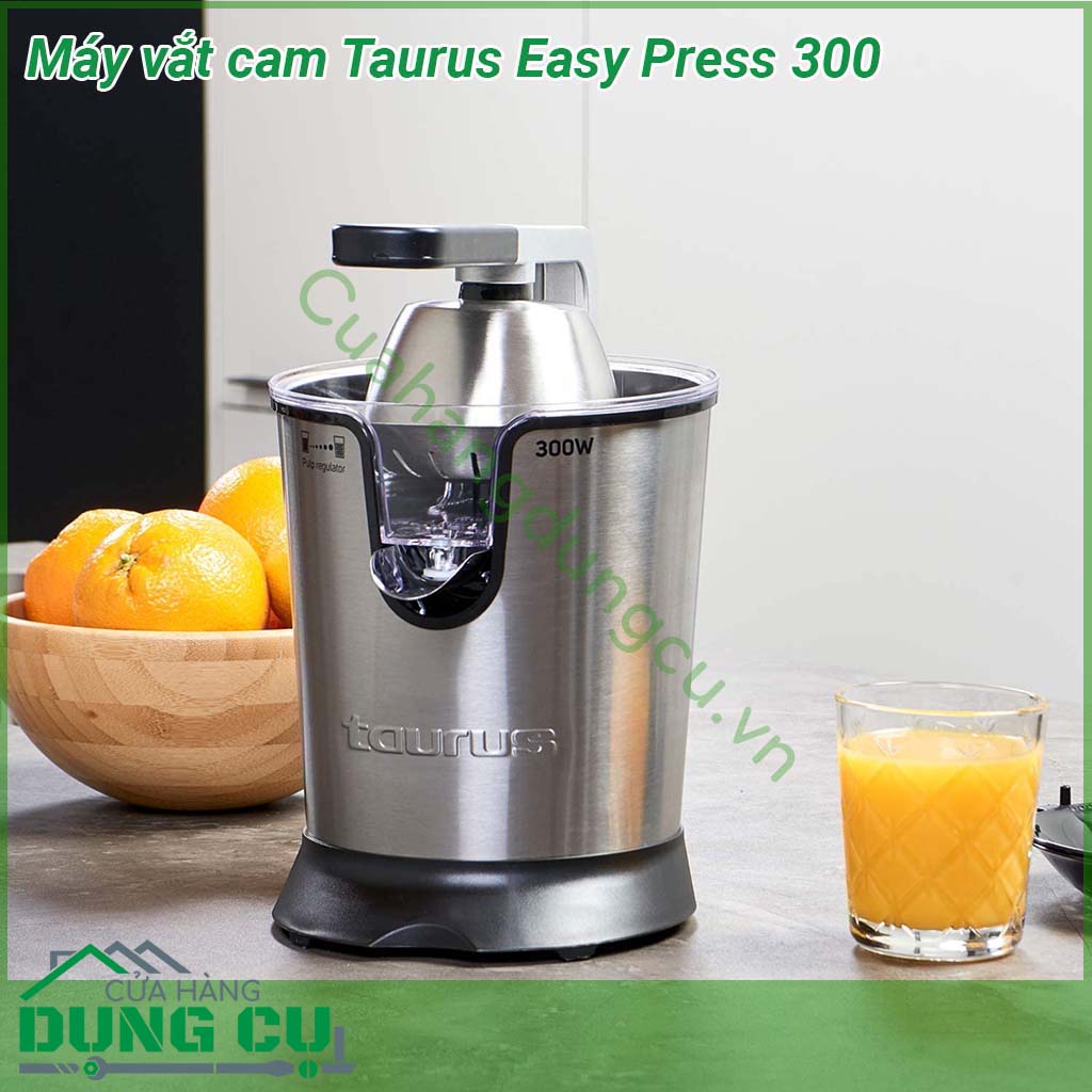 Máy vắt cam Taurus Easy Press 300 kiểu dáng nhỏ gọn chất liệu inox cao cấp rất bền an toàn cho sức khỏe của người dùng Chân đế chống trượt  Tốc độ vòng quay nhanh giúp vắt các tép cam cực nhuyễn vòi dẫn nước ép tiện lợi động cơ hoạt động êm ái