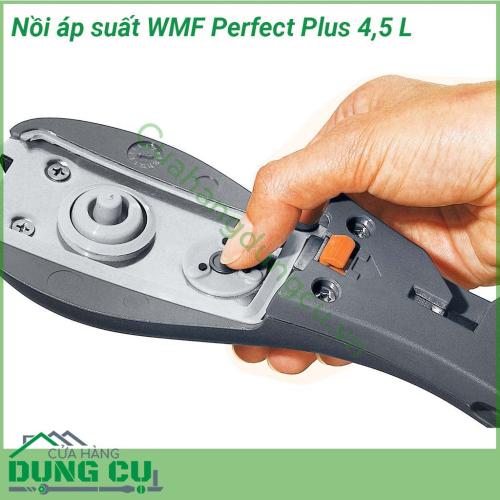 Nồi áp suất WMF Perfect Plus 4 5 lít xuất xứ chính hãng Đức thiết kế hiện đại đặc biệt an toàn và dễ dàng sử dụng với mọi người dùng Sản phẩm thích hợp chế biến các món ninh hầm kho nấu cháo