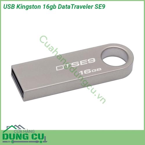 USB Kingston 16gb DataTraveler SE9 được thiết kế thời trang sang trọng với lớp vỏ ngoài bằng chất liệu kim loại cao cấp USB có kiểu dáng thanh kích thước nhỏ gọn có móc treo giúp bạn mang theo bên mình dễ dàng thuận tiện