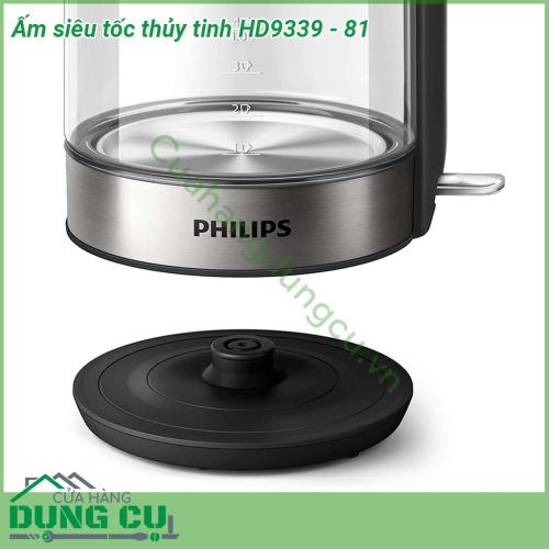 Ấm siêu tốc thủy tinh Philips HD9339 - 81 được làm từ tinh thể thủy tinh trong suốt và thép Cromargan 18 10 không bám vân tay có đèn báo LED vòng màu xanh sáng khi đun  Chân chống trượt có thể xoay 360 độ  Nắp có thể tháo rời vệ sinh