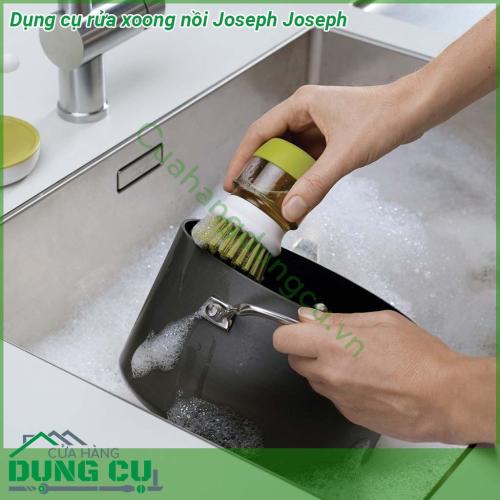 Dụng cụ rửa xoong nồi Joseph Joseph kích thước nhỏ gọn của nó giúp dễ dàng để làm sạch nồi chảo và bát đĩa Toàn bộ vật liệu tháo rời để dễ vệ sinh