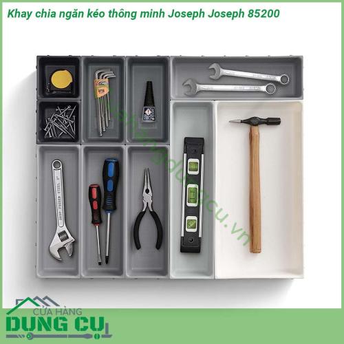 Khay chia ngăn kéo thông minh Joseph Joseph 85200 với kiểu dáng đẹp mắt  bao gồm 10 khay nhỏ riêng lẻ có kích thước khách nhau có thể được kẹp lại với nhau ở tất cả các mặt  Chân đế chắc chắn cố định không bị trượt ra trượt vào khi chúng ta mở ngăn kéo