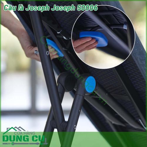 Cầu là Joseph Joseph 50006 với thiết kế sang trọng trang nhã hoàn thiện với cơ chế chân sáng tạo giúp giữ cho cả hai bộ chân được kê sát vào nhau khi gấp lại nhỏ gọn và mảnh mai  Nhỏ gọn Sản phẩm có móc treo dễ dàng giúp bạn treo cầu là lên gọn gàng  