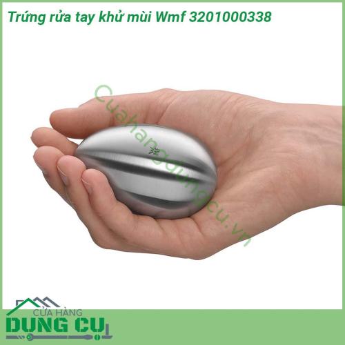 Trứng rửa tay khử mùi diệt khuẩn WMF làm từ thép không gỉ không sử dụng bất cứ một loại hóa chất tẩy rửa nào an toàn cho da tay Kiểu dáng hình trứng giúp luôn đứng vững và tiện dụng khi để cạnh bồn rửa tay vừa là vật trang trí đẹp mắt