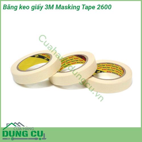 Băng keo giấy 3M Masking Tape 2600 có màu sắc trắng tự nhiên với một mặt được phù lớp keo chuyên dụng có độ dính vừa phải có thể dễ dàng bóc ra mà không để lộ vân keo  Chất liệu giấy dai chắc dễ xé sử dụng