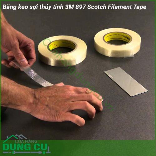 Băng keo sợi thủy tinh 3M 897 Scotch Filament Tape là băng keo sợi thủy tinh cao cấp được làm bằng sợi thủy tinh với chất liệu nhựa cao su tổng hợp thích hợp cho việc đóng đai Độ bám dính tốt trên nhiều loại chất liệu bề mặt ngay cả với bề mặt có lớp dầu