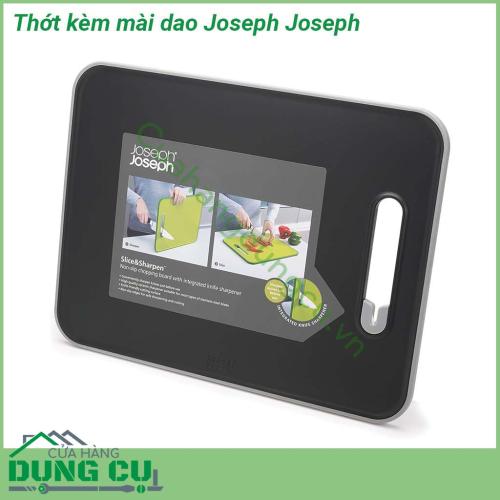 Thớt kèm mài dao Joseph Joseph được làm bằng chất liệu cao cấp có khả năng kháng khuẩn an toàn cho người dùng  Kèm đồ MÀI DAO bằng Ceramic phù hợp với tất cả các loại dao kim loại