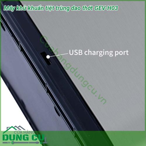 Máy khử khuẩn tiệt trùng dao thớt GEV-H03 thiết kế sang trọng tinh tế với gam màu xám tăng thêm vẻ đẹp cho phòng bếp của bạn  Ngoài để sấy tiệt trùng thì các chị còn có thể tận dụng làm chỗ để luôn dao thớt thìa dĩa
