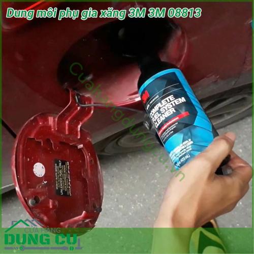 Dung môi phụ gia xăng 3M Complete Fuel System Cleaner 08813 được thiết kế để làm sạch vạn nạp và buồng đốt của xe Loại bỏ các đóng cặn tích tụ trên kim phun nhiên liệu Bảo vệ động cơ chông lại sự tích tụ của các lắng cặn Carbon