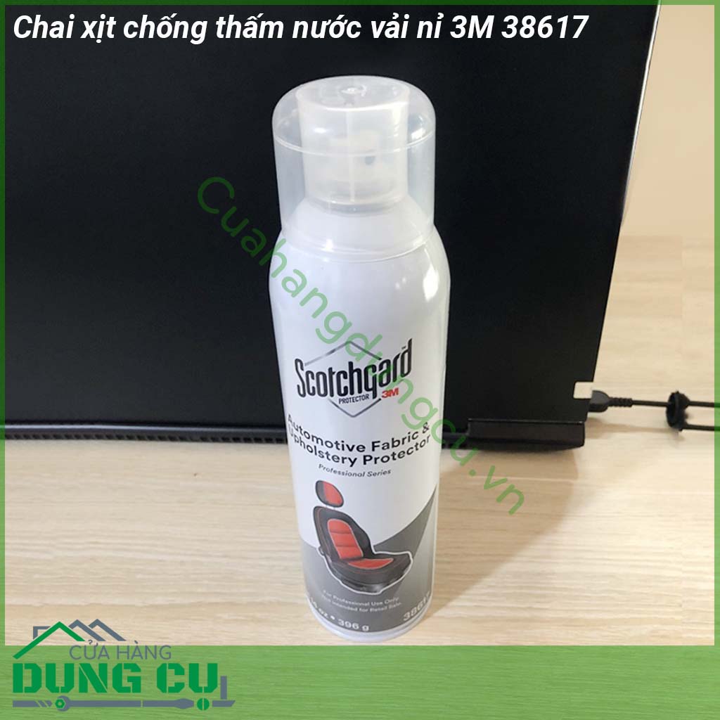 Chai xịt chống thấm nước vải nỉ 3M 38617 giúp chống thấm nước cho các chi tiết bằng vải thảm bên trong nội thất ô tô Nhờ đó nước và các chất lỏng bị đổ hoặc văng bắn lên vải thảm sẽ kịp lau dọn trước khi chúng thấm vào và gây vấy bẩn