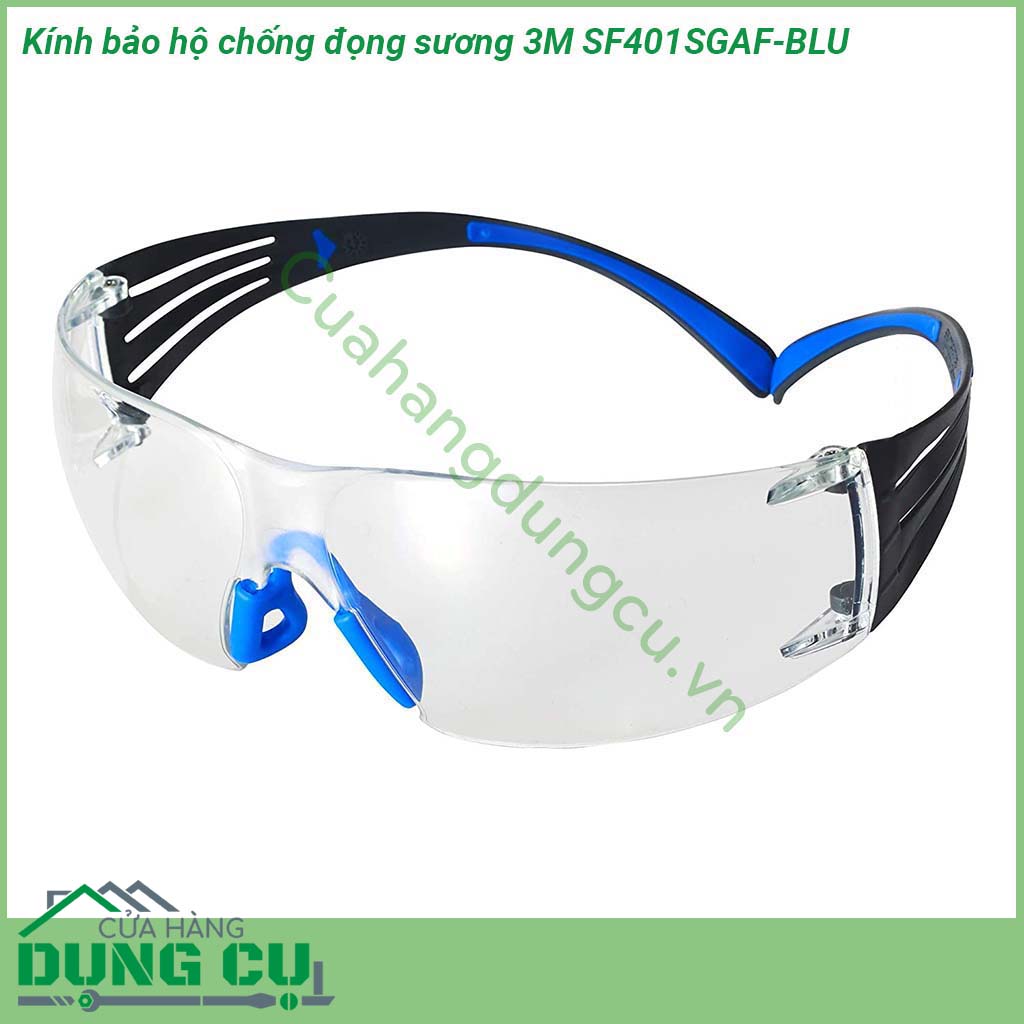 Kính bảo hộ chống đọng sương 3M SF401SGAF-BLU tròng trong với thiết kế ôm sát khuôn mặt bảo vệ toàn bộ vùng mắt  Phần đệm mũi và phần đệm gọng mềm mại mang lại sự thoải mái tối ưu cho người sử dụng