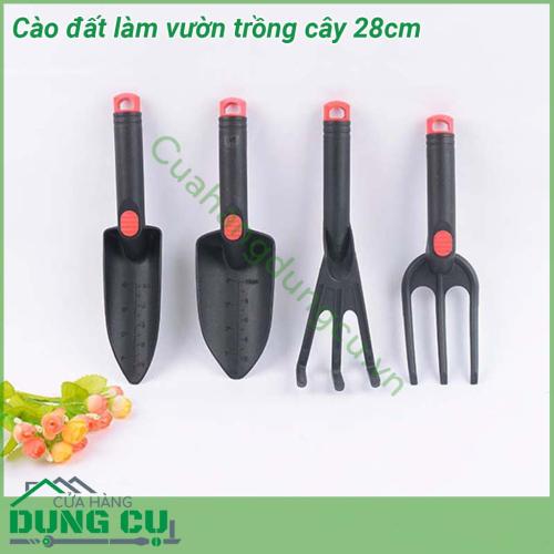 Cào đất làm vườn trồng cây 28cm thiết kế thông minh dễ dàng cầm nắm và sử dụng Tay cầm bằng nhựa trọng lượng nhẹ  Cào còn có thiết kế 1 lỗ tròn trên tay cầm giúp việc bảo quản cất giữ sản phẩm trở nên dễ dàng hơn