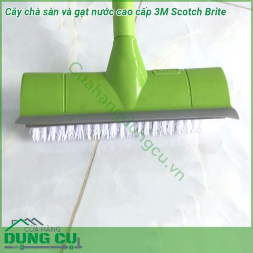 Cây chà sàn và gạt nước cao cấp 3M Scotch Brite thiết kế gọn gàng trọng lượng nhẹ Thân cây được làm từ thép không gỉ và bàn chải được làm từ nhựa PVC cùng với lưỡi gạt nước bằng cao su an toàn cho mọi bề mặt cứng cần lau chùi