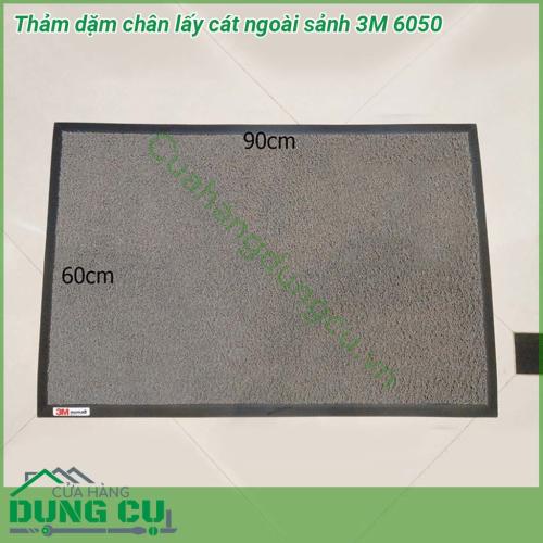 Thảm dặm chân lấy cát ngoài sảnh 3M 6050 được làm từ nhựa cao cấp với độ bền cao Các sợi thảm hình sợi xoắn vòng dày đặc cùng với lớp đế bên dưới sẽ giữ và che dấu bụi bẩn bên dưới bề mặt thảm Giúp dễ dàng làm vệ sinh giữ sàn nhà luôn sạch sẽ