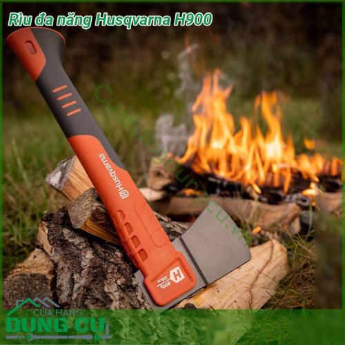 Rìu đa năng Husqvarna H900 được làm bằng thép chất lượng cao bền bỉ Chất liệu chống gỉ sét chống ăn mòn chịu va đập không bị biến dạng cong vênh trong quá trình sử dụng Cán cầm của rìu được làm bằng sợi thủy tinh siêu bền tạo cảm giác êm ái khi cầm