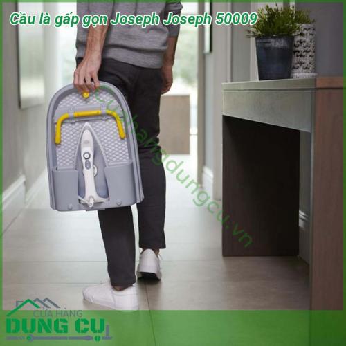 Cầu là gấp gọn Joseph Joseph 50009 thiết kế sáng tạo nhỏ gọn thông minh và độc đáo có thể gấp gọn khi dùng xong  Với ngăn chứa tích hợp để cất giữ bàn là có móc treo riêng biệt là giải pháp lý tưởng để bạn dễ dàng cất giữ