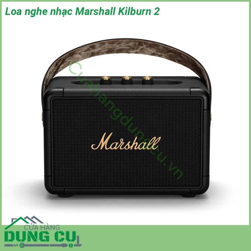 Loa nghe nhạc Marshall Kilburn 2 được thiết kế sang trọng cổ điển Sự kết hợp giữa da nhựa cao cấp và màn hình kim loại mang đến một tổng thể không chê vào đâu được Với trọng lượng 2 5kg cảm giác cầm rất chắc chắn thuận tiện cho bạn mang theo bất cứ đâu