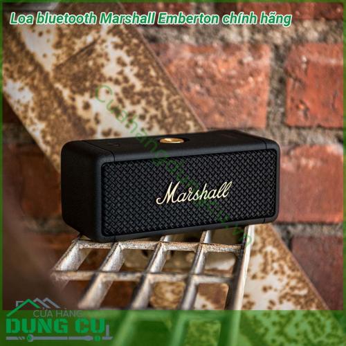 Loa bluetooth Marshall Emberton chính hãng có thiết kế vỏ nhám làm từ chất liệu cao cấp giúp chống thấm nước và chống va đập hoàn hảo  Thiết kế và chất âm đậm chất Marshall thiết kế nhỏ gọn dễ dàng mang đi khi di chuyển thời lượng pin tốt công suất lớn