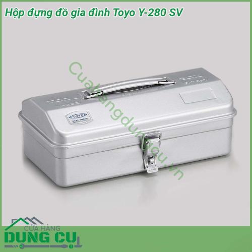 Hộp đựng đồ gia đình Toyo Y-280 SV thiết kế nhỏ gọn với 1 khoang chứa rộng Chất liệu thép không gỉ độ bền cao chống thấm nước dễ vệ sinh Bên ngoài được sơn tĩnh điện chống ăn mòn Tay cầm chắc chắn với khóa chốt đảm bảo an toàn khi cất đồ