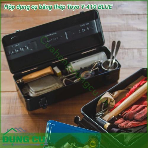 Hộp dụng cụ bằng thép Toyo Y-410 BLUE có thiết kế nhỏ gọn chắc chắn chịu lực cao Lớp sơn tĩnh điện khó trong bóc giữ bền màu của sản phẩm cũng giúp chống gỉ sét cho các dụng cụ được cất giữ bên trong rất hiệu quả Chốt chắc chắn tránh rơi đồ