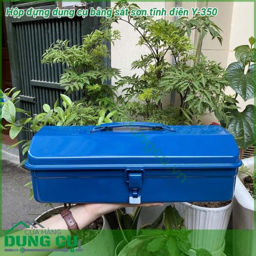 Hộp đựng dụng cụ bằng sắt sơn tĩnh điện Y-350 thiết kế nhỏ gọn chất liệu sắt dày dặn bên ngoài được sơn bằng sơn tĩnh điện chống trầy xước và hóa chất ăn mòn  Có tay cầm giúp việc xách thuận lợi cho việc sửa chữa tháo lắp ở những nơi xa