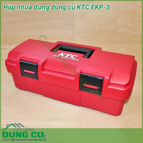 Hộp nhựa đựng dụng cụ KTC EKP-3 được làm từ nhựa cao cấp chịu lực tốt và có độ bền cao Ngăn đựng lớn và 1 khay giúp bạn lưu trữ được nhiều dụng cụ cần thiết hơn Tay cầm chắc chắn  có 2 chốt khóa bảo quản cất giữ sản phẩm không lo bị hư hỏng