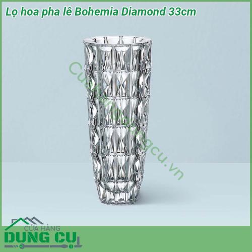 Lọ hoa pha lê Bohemia Diamond 33cm tinh khiết và tươi sáng của thủy tinh pha lê  có độ bền cao thiết kế đơn giản thanh lịch và phù hợp với trang trí để bàn cắm hoa hoặc trang trí phòng mang lại sự sang trọng và mới lạ cho không gian