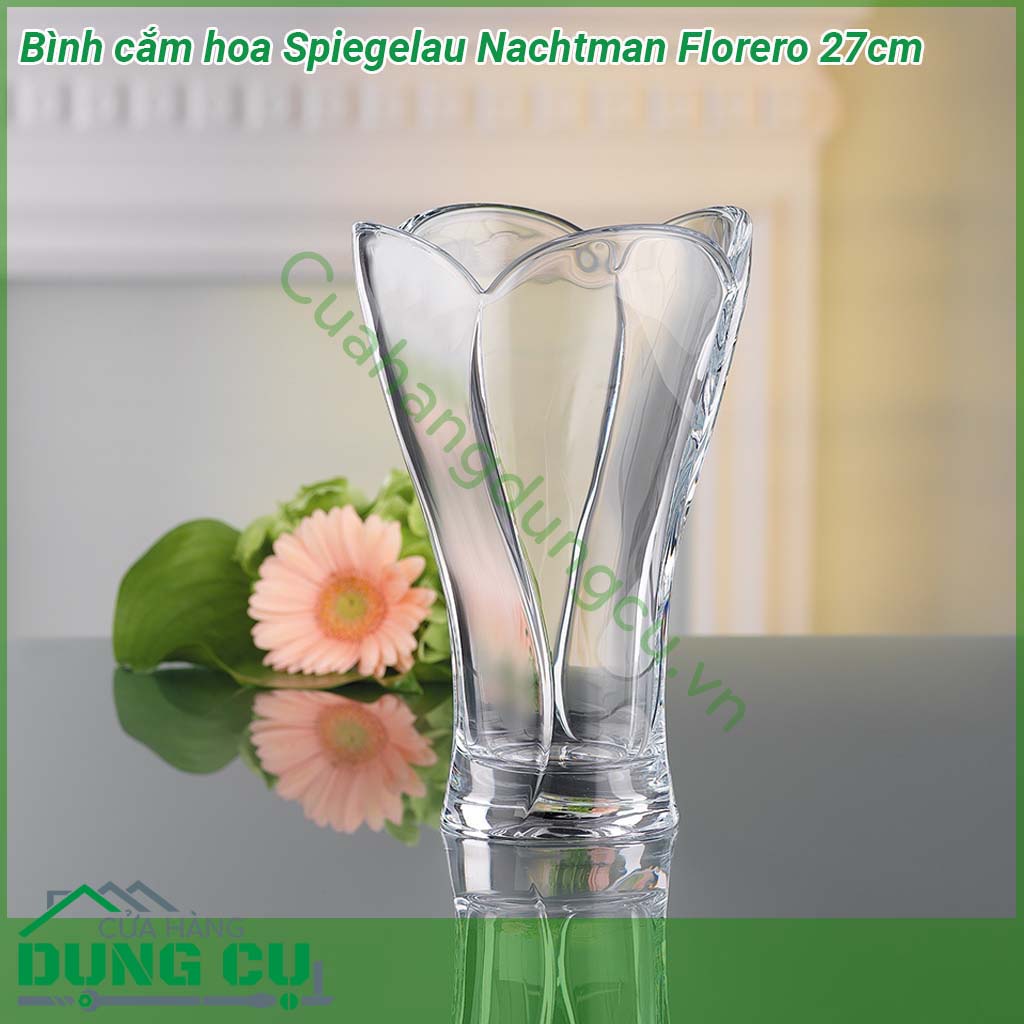 Bình cắm hoa Spiegelau Nachtmann Florero 27cm nhẹ mà bền màu sắc và độ sáng bóng không bị mai một với thời gian bề mặt pha lê có độ chịu lực tốt không dễ bị lực làm cho vỡ hoặc sứt mẻ