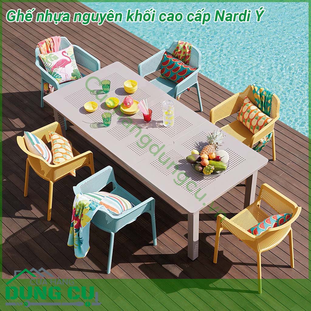 Ghế nhựa nguyên khối cao cấp Nardi Ý mẫu ghế ngoài trời đẹp mắt của hãng Nardi Italia Ghế được làm bằng chất liệu nhựa Polypropylene sợi thuỷ tinh với phụ gia chống tia UV có khả năng tái chế rất thân thiện với môi trường và an toàn cho người sử dụng