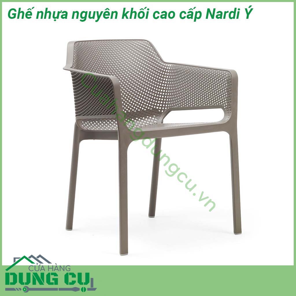 Ghế nhựa nguyên khối cao cấp Nardi Ý mẫu ghế ngoài trời đẹp mắt của hãng Nardi Italia Ghế được làm bằng chất liệu nhựa Polypropylene sợi thuỷ tinh với phụ gia chống tia UV có khả năng tái chế rất thân thiện với môi trường và an toàn cho người sử dụng