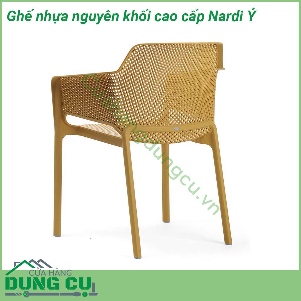 Ghế nhựa nguyên khối cao cấp Nardi Ý mẫu ghế ngoài trời đẹp mắt của hãng Nardi Italia Ghế được làm bằng chất liệu nhựa Polypropylene sợi thuỷ tinh với phụ gia chống tia UV có khả năng tái chế rất thân thiện với môi trường và an toàn cho người sử dụng