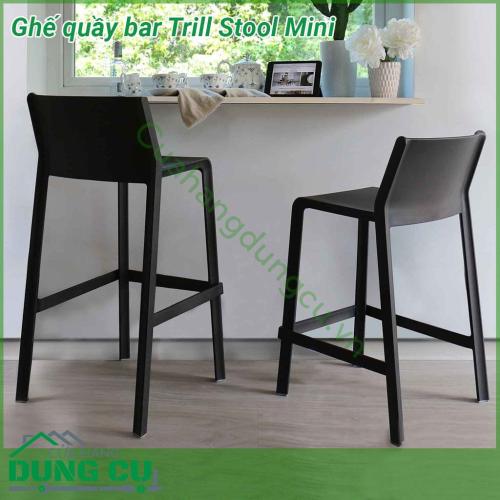 Ghế quầy bar Trill Stool Mini được làm từ nhựa sợi thủy tinh dùng trong nhà với bàn cao quầy bar và quầy bếp  Hình dạng tối giản thoải mái và thon gọn  Nhẹ và dễ bảo trì