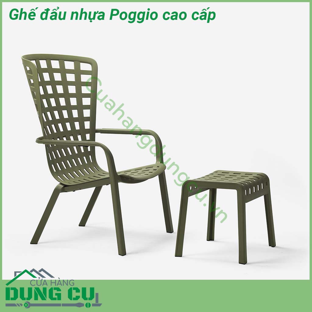 Ghế đẩu nhựa Poggio cao cấp được làm bằng nhựa sợi thủy tinh và có khung đục lỗ được trang trí bằng hoa văn hình vuông giúp tăng thêm phong cách độc đáo cho môi trường ngoài trời  Ghế có khả năng chịu nhiệt nắng mưa cực kỳ tốt