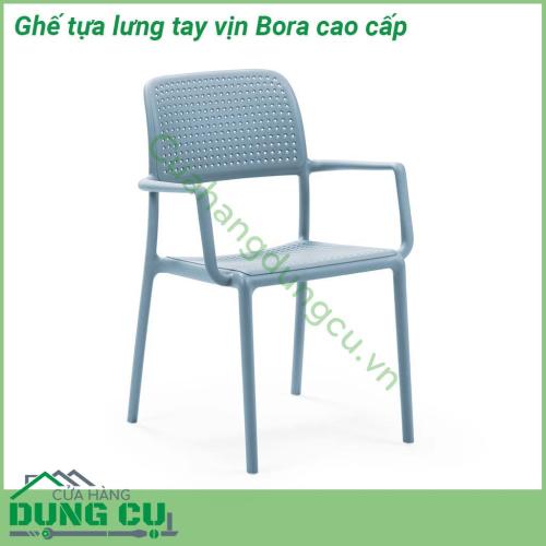 Ghế tựa lưng tay vịn Bora cao cấp làm bằng nhựa polypropylene sợi thủy tinh chất lượng cao có màu đồng nhất  Vật liệu chống thời tiết và vết bẩn  Chân cao su chống trượt chống mài mòn có thể thay thế Dễ dàng vệ sinh không cần bảo trì Ghế có thể xếp chồng lên nhau