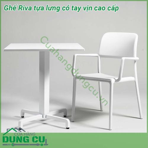 Ghế Riva tựa lưng có tay vịn cao cấp mang phong cách tối giản có tay vịn bề mặt mờ khung hình ống với các góc bo tròn được làm bằng Polypropylene pha sợi thủy tinh đã qua xử lý tia UV và có thể tái chế