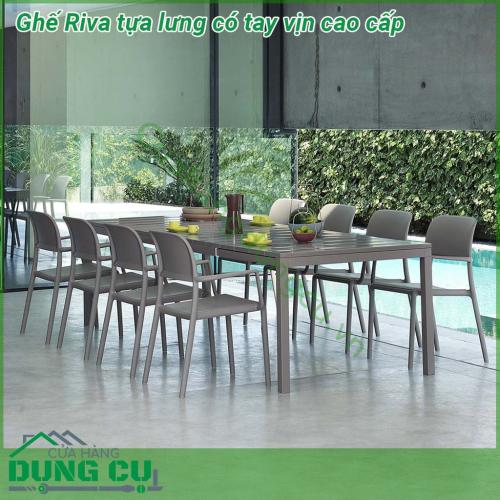 Ghế Riva tựa lưng có tay vịn cao cấp mang phong cách tối giản có tay vịn bề mặt mờ khung hình ống với các góc bo tròn được làm bằng Polypropylene pha sợi thủy tinh đã qua xử lý tia UV và có thể tái chế